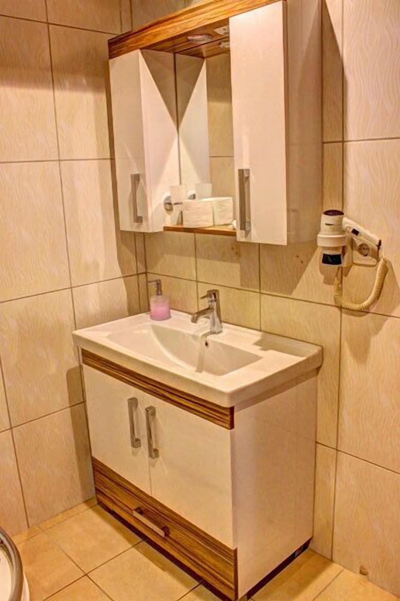 Hotel Real Life Стамбул Экстерьер фото