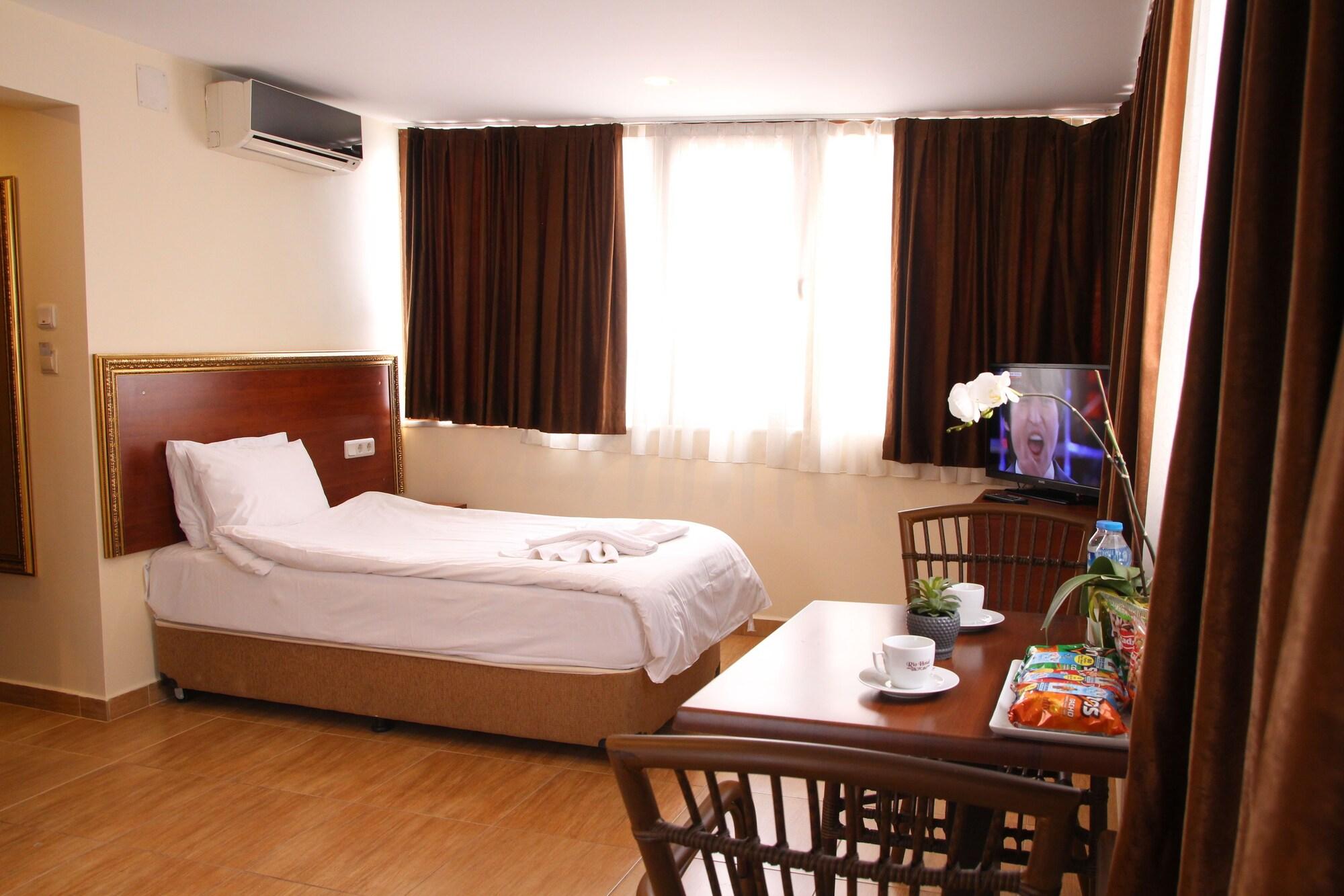Hotel Real Life Стамбул Экстерьер фото