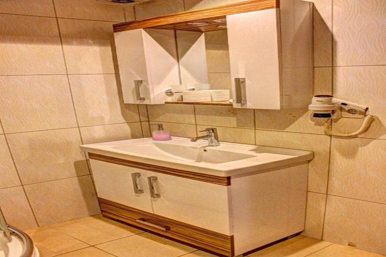 Hotel Real Life Стамбул Экстерьер фото