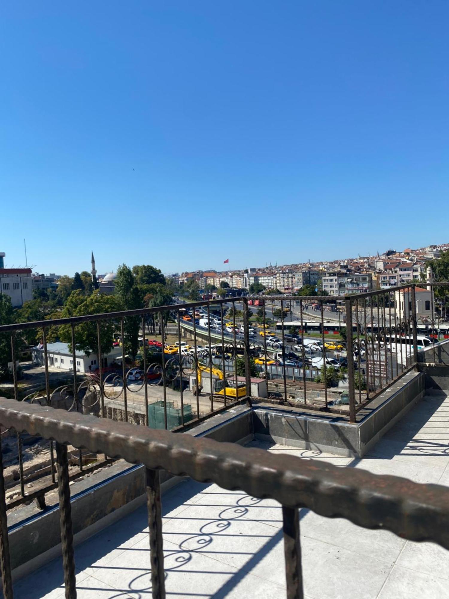 Hotel Real Life Стамбул Экстерьер фото